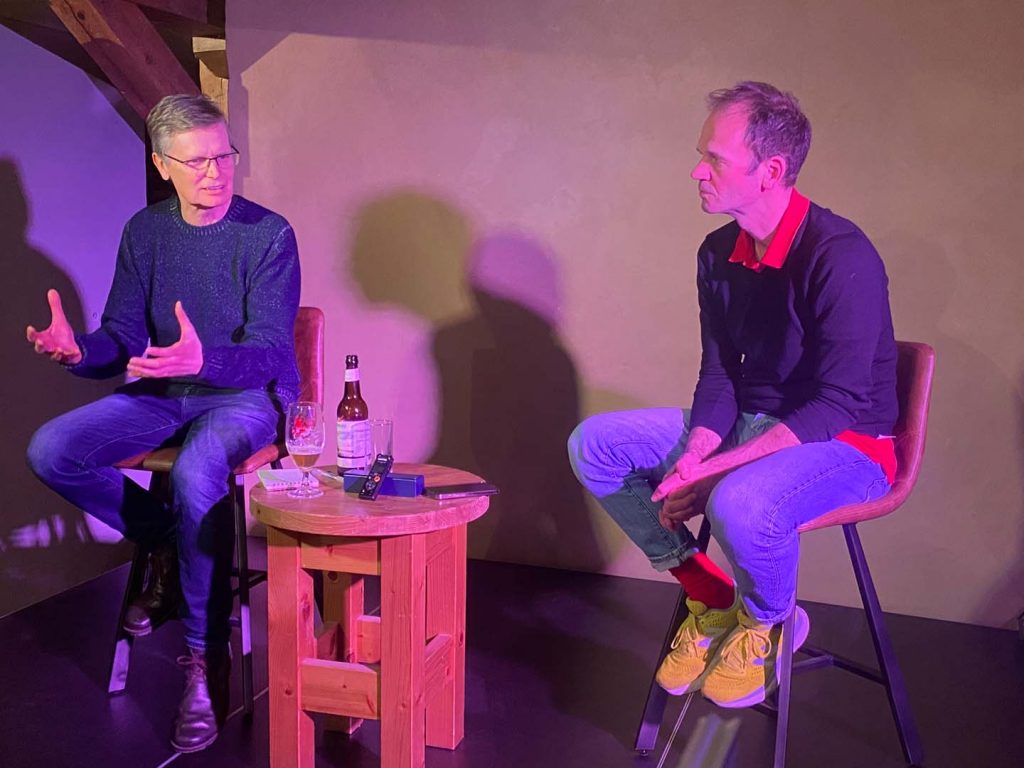 Ökofilmtourgespräch "Into the Ice" mit Koproduzent Stefan Kloos (rechts). Moderation: Fred Pilarski (links) Foto: Katrin Springer